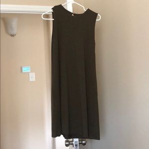 Dress with pockets- Olive Green